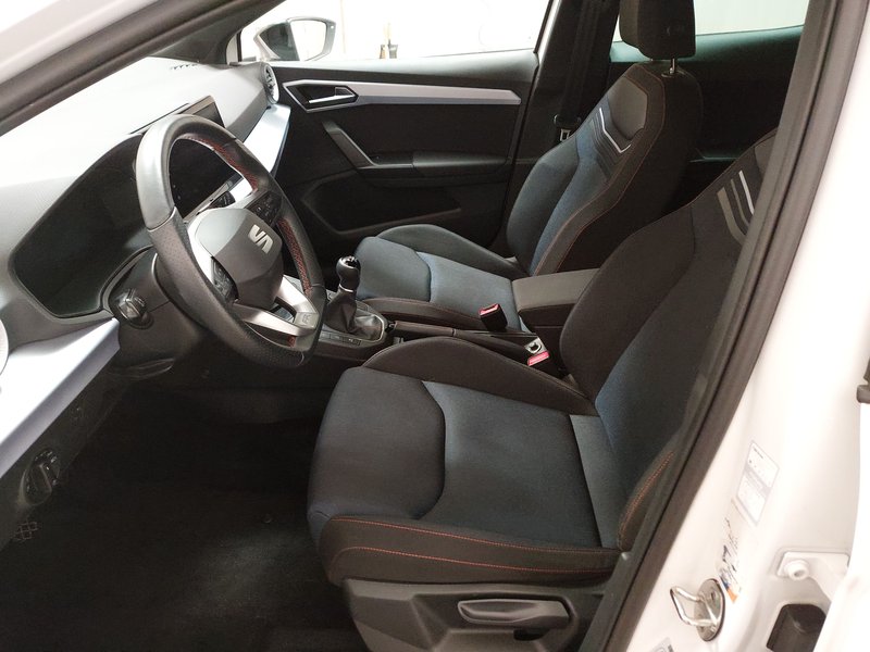 SEAT Ibiza 1.0 TSI FR-Line • Full LED • navigacija — 6