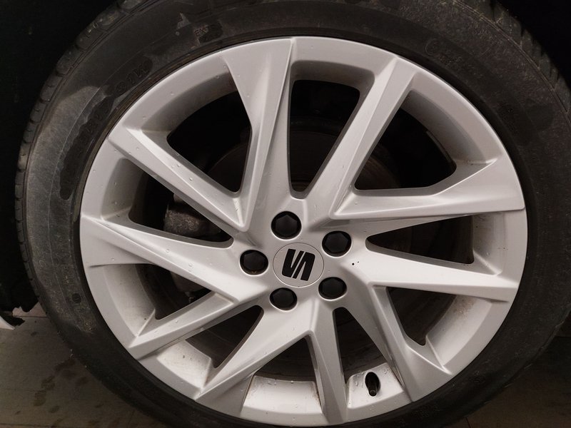 SEAT Ibiza 1.0 TSI FR-Line • Full LED • navigacija — 8