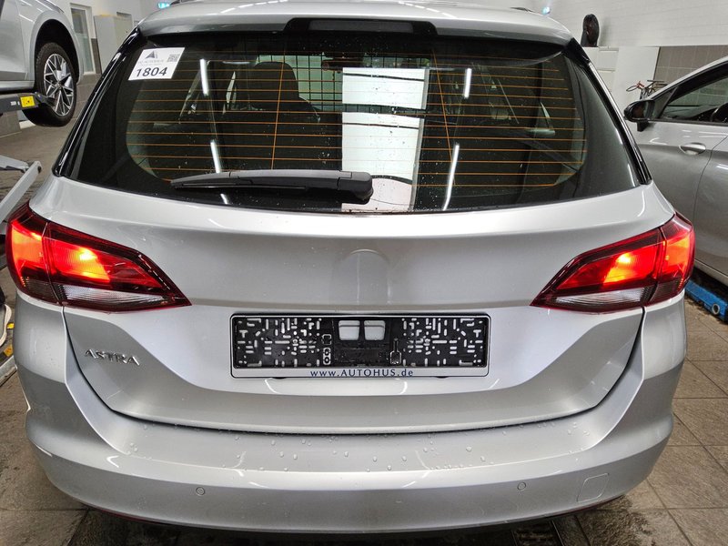 Opel Astra ST 1.5 D Edition • navigacija — 10
