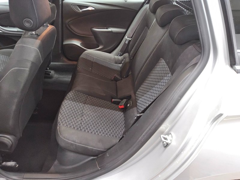 Opel Astra ST 1.5 D Edition • navigacija — 13