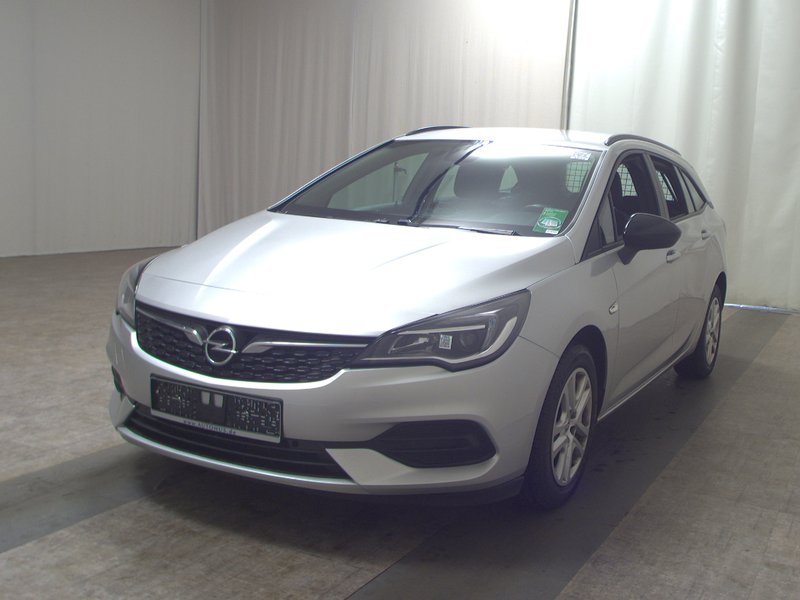 Opel Astra ST 1.5 D Edition • navigacija — 2