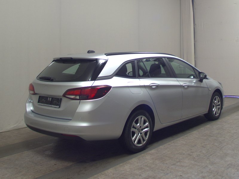 Opel Astra ST 1.5 D Edition • navigacija — 4