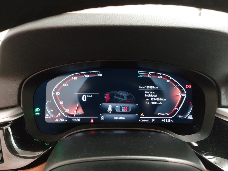BMW 520d Touring automatik • AHK • Full LED — 25