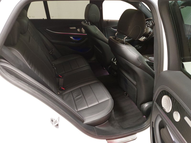 Mercedes-Benz E 220 d 4MATIC karavan automatik AMG Line • ACC • bežično punjenje — 12