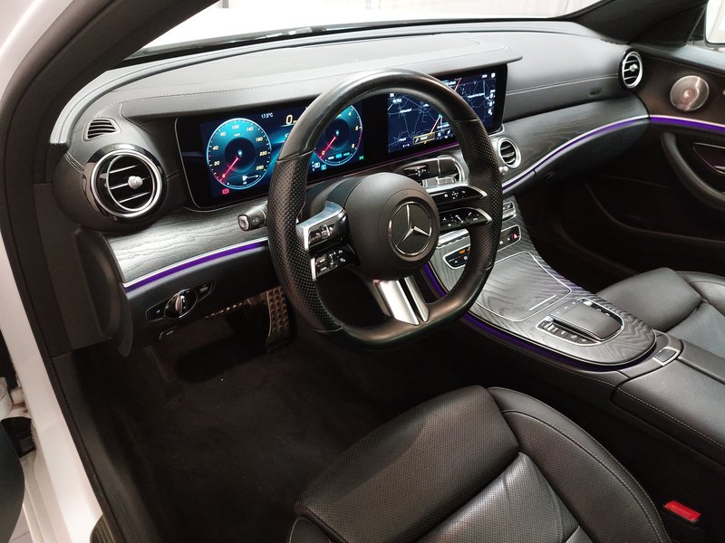 Mercedes-Benz E 220 d 4MATIC karavan automatik AMG Line • ACC • bežično punjenje — 6