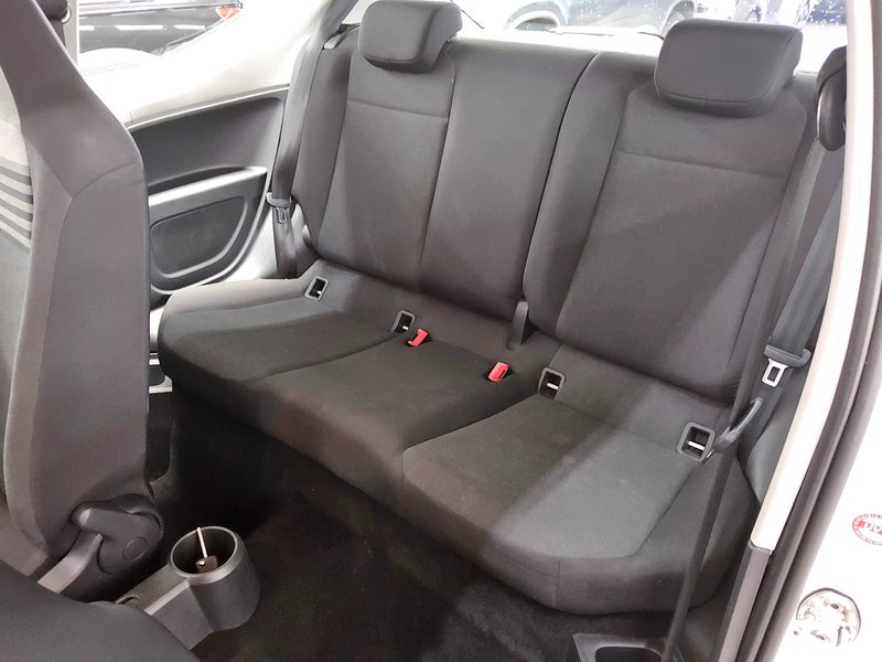 Volkswagen up! 1.0 — 13