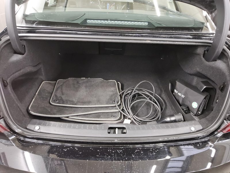 Volvo S90 T8 AWD Hybrid R-Design automatik • panorama • HUD — 12