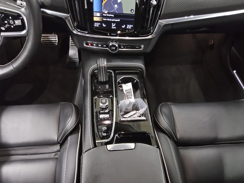 Volvo S90 T8 AWD Hybrid R-Design automatik • panorama • HUD — 6