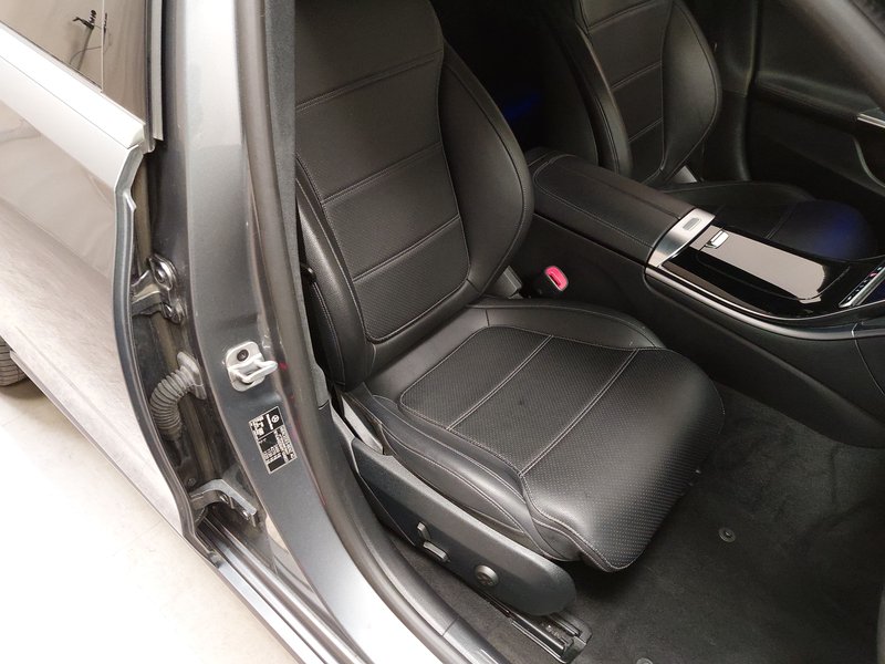 Mercedes-Benz C 200 d karavan automatik Avantgarde • električna peta vrata • LED — 10