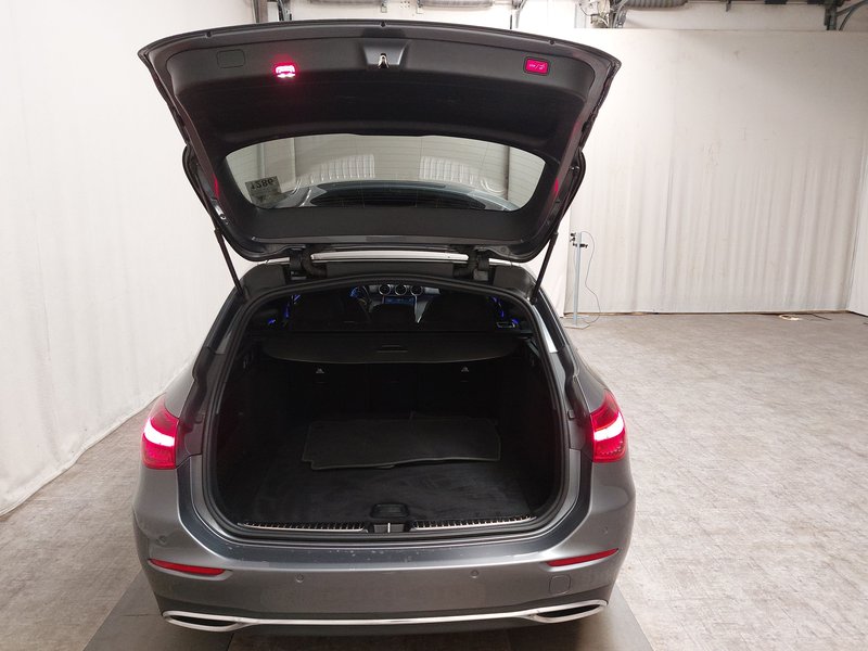 Mercedes-Benz C 200 d karavan automatik Avantgarde • električna peta vrata • LED — 17