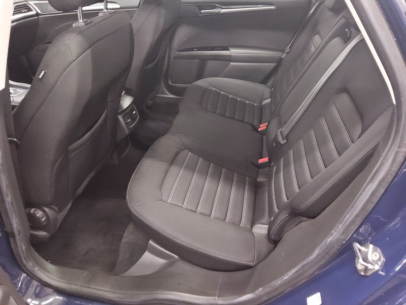 Ford Mondeo 2.0 EcoBlue Business automatik • AHK • navigacija — 12