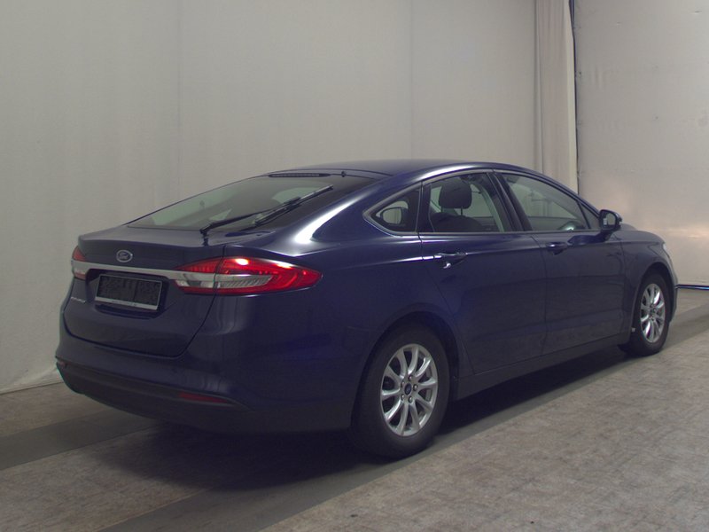 Ford Mondeo 2.0 EcoBlue Business automatik • AHK • navigacija — 4