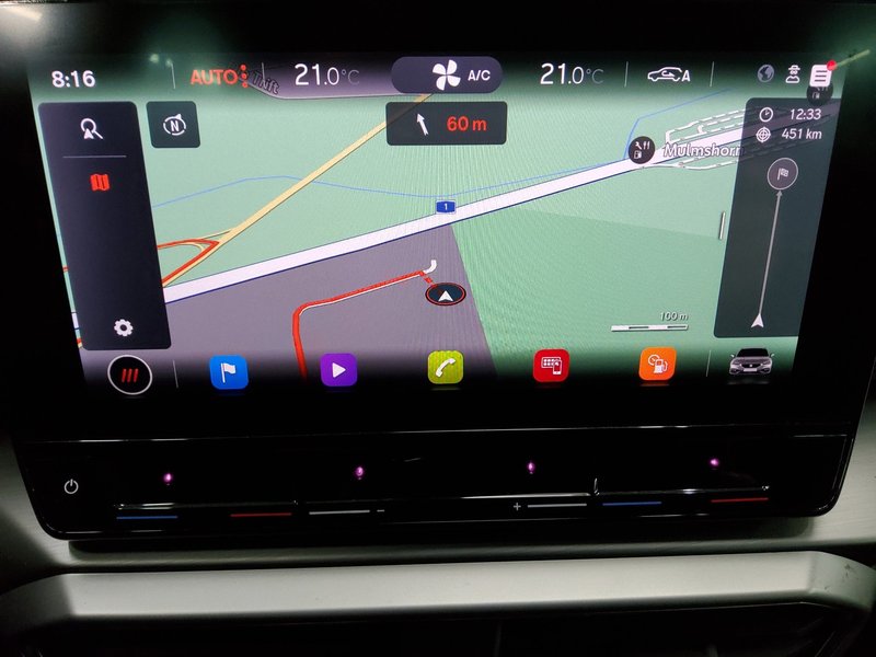 SEAT Leon ST 2.0 TDI automatik FR-Line • ACC • Full LED — 7