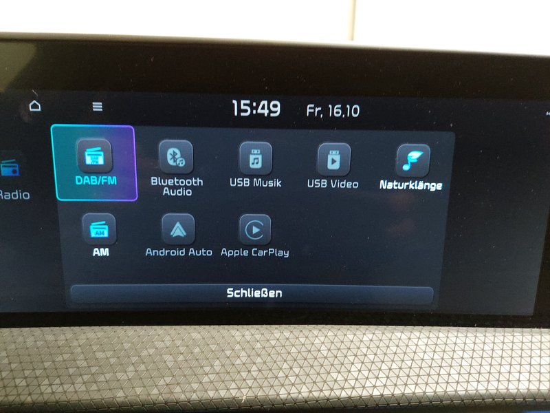 Kia EV6 • Head-Up Display • 360° kamera — 15