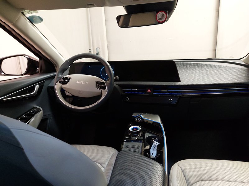 Kia EV6 • Head-Up Display • 360° kamera — 20