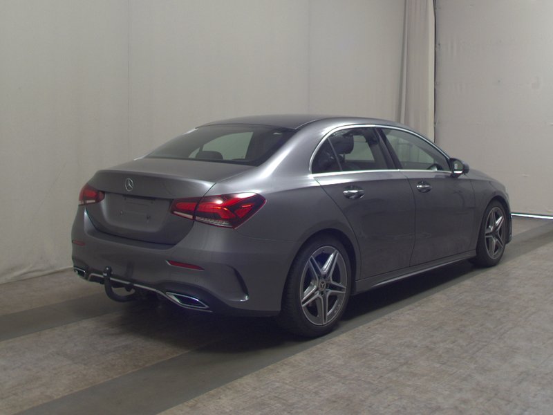 Mercedes-Benz A 220 d automatik AMG Line • Full LED • Alcantara — 4