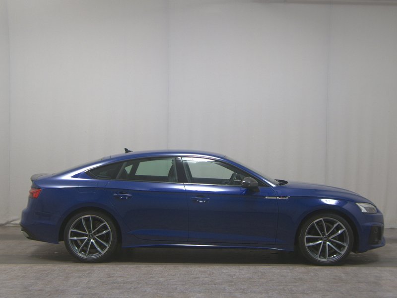 Audi A5 Sportback 2.0 TFSI S line • kuka za vuču • el. peta vrata