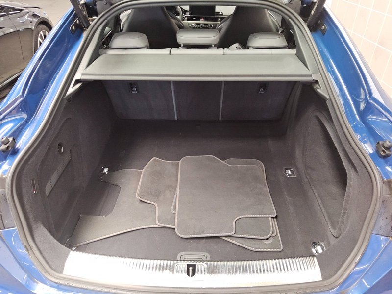 Audi A5 Sportback 2.0 TFSI S line • kuka za vuču • el. peta vrata — 12