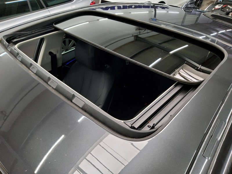 BMW 520d xDrive automatik • panorama • HUD — 13