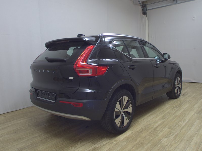 Volvo XC40 T4 Recharge automatik Inscription • električna peta vrata • Full LED — 4