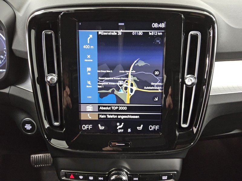 Volvo XC40 T4 Recharge automatik Inscription • električna peta vrata • Full LED — 7