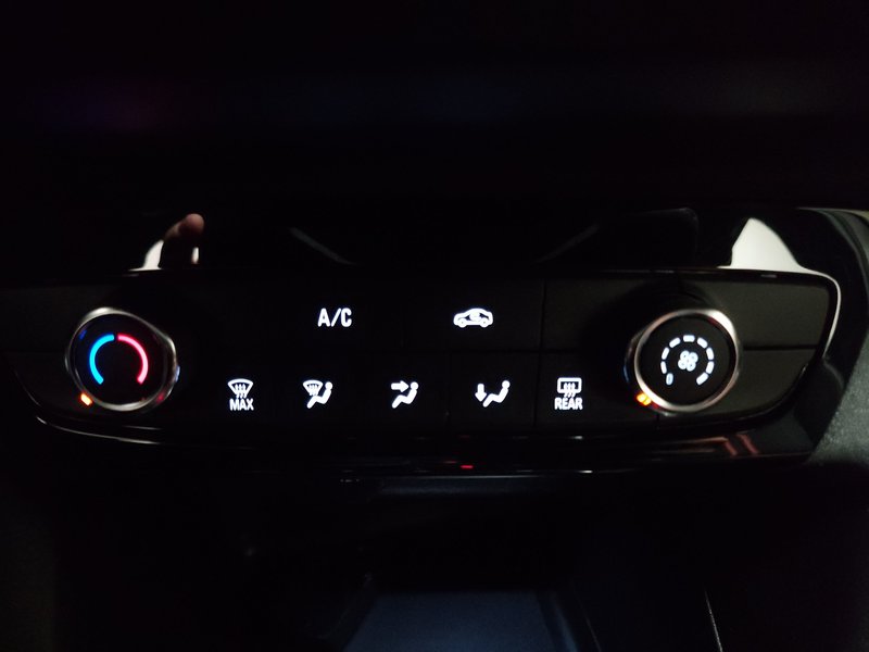 Opel Corsa 1.2 GS Line automatik • Full LED • digitalni instrumenti — 19