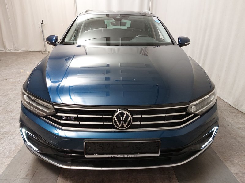 Volkswagen Passat Variant GTE 1.4 TSI automatik • ACC • AHK — 9