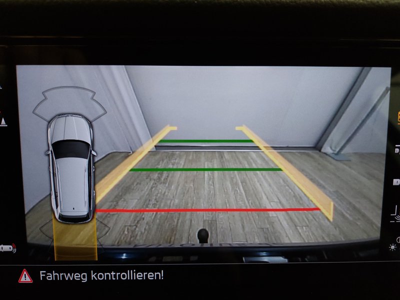 Škoda Kodiaq 2.0 TDI automatik Style • ACC • AHK — 15