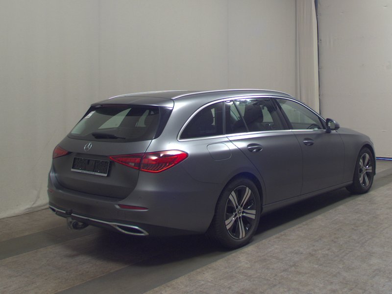 Mercedes-Benz C 200 d karavan automatik Avantgarde • LED • digitalni instrumenti — 4