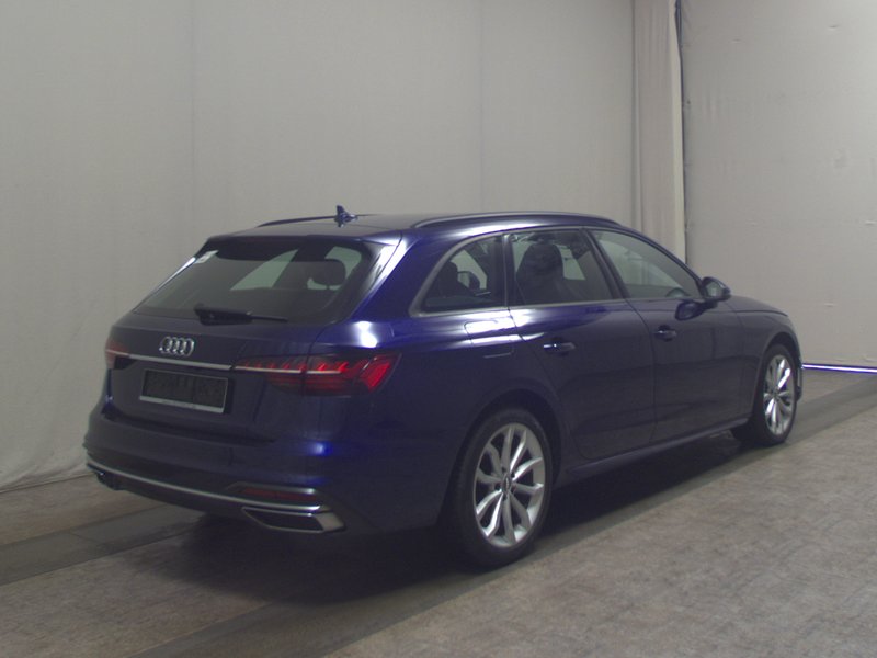 Audi A4 Avant 35 TDI automatik S line • koža • Full LED — 4