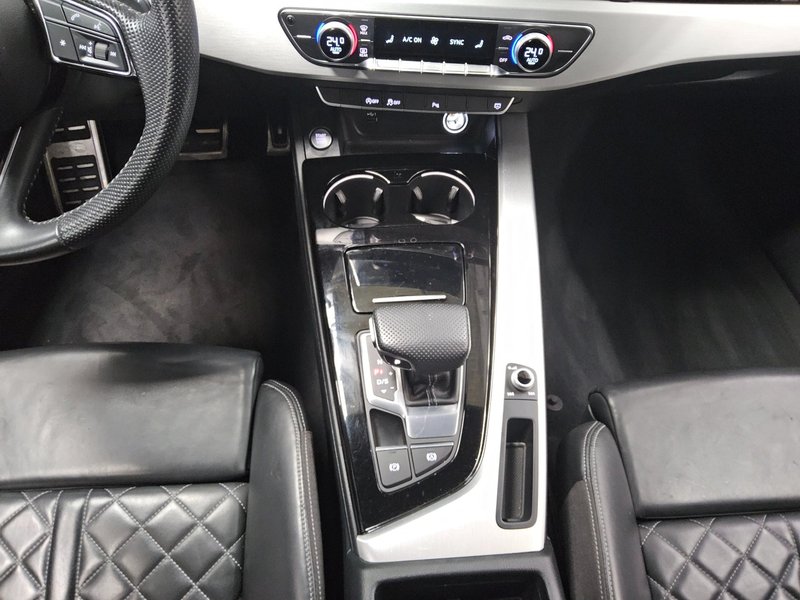 Audi A4 Avant 35 TDI automatik S line • koža • Full LED — 6