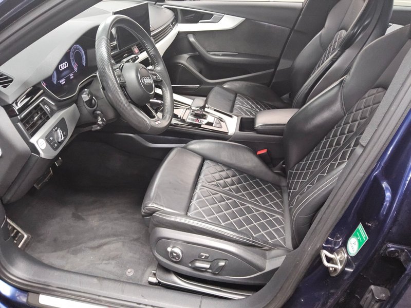 Audi A4 Avant 35 TDI automatik S line • koža • Full LED — 9