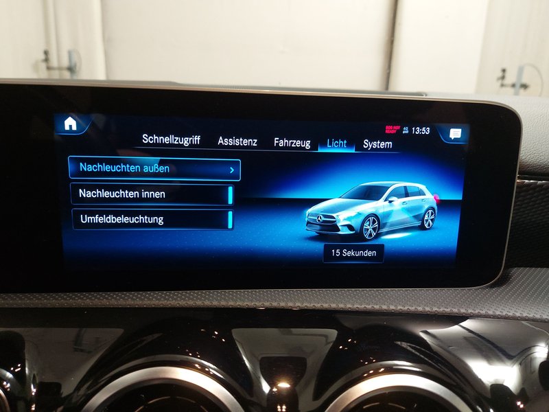 Mercedes-Benz A 220 d automatik Progressive • Full LED • adaptivno ogibanje — 15
