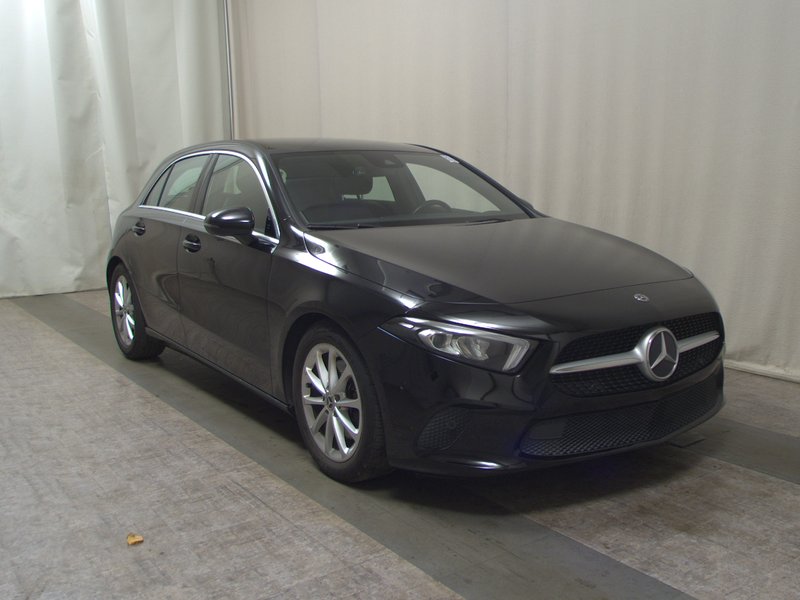 Mercedes-Benz A 220 d automatik Progressive • Full LED • adaptivno ogibanje — 3