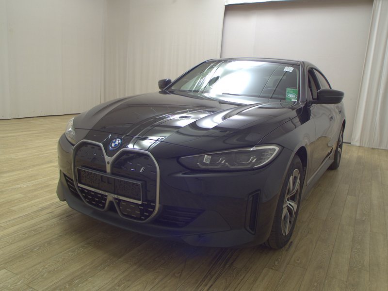 BMW i4 Gran Coupé eDrive40 • 360° kamera • ACC — 2