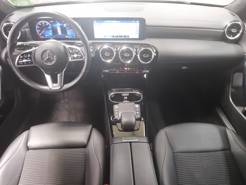 Mercedes-Benz CLA 200 d Shooting Brake automatik Progressive • LED — 5