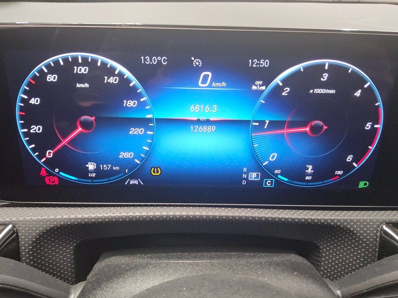 Mercedes-Benz CLA 200 d Shooting Brake automatik Progressive • LED — 8