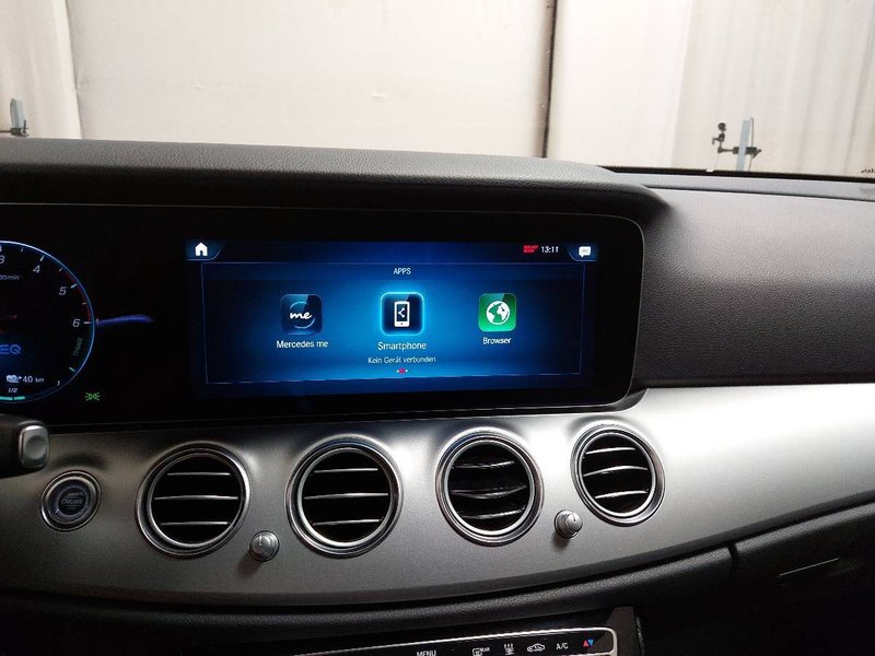 Mercedes-Benz E 300 de automatik Avantgarde • HUD • zračni ovjes — 22