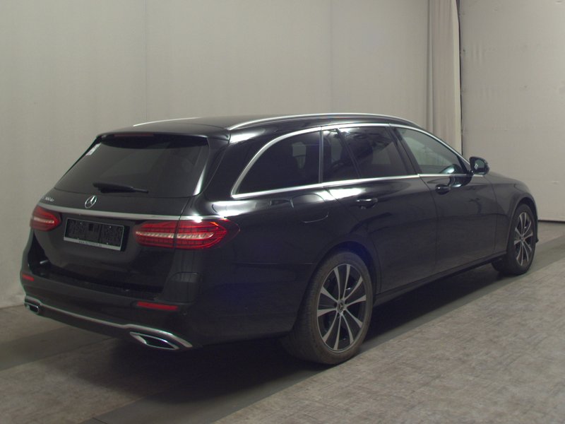 Mercedes-Benz E 300 de automatik Avantgarde • HUD • zračni ovjes — 4