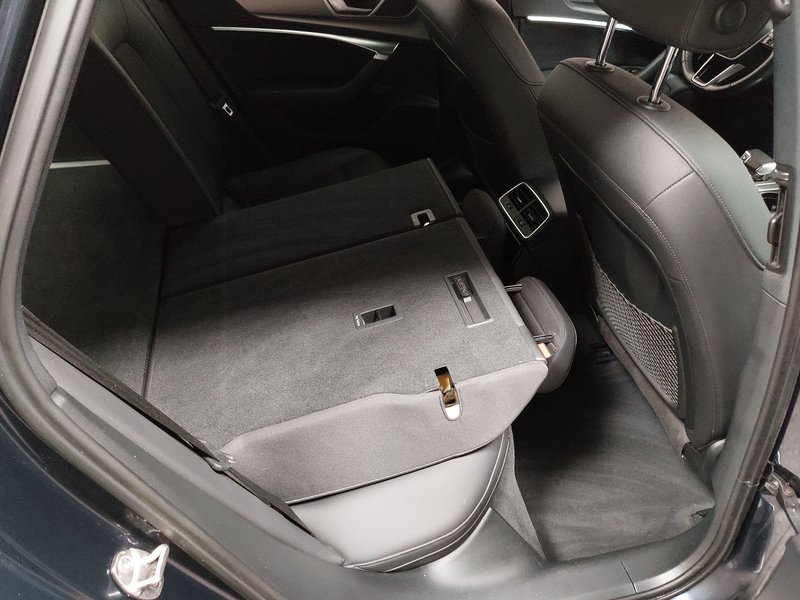 Audi A6 Avant 40 TDI automatik Design • kuka za vuču • el. peta vrata — 11