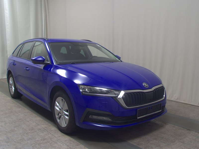Škoda Octavia Kombi 2.0 TDI automatik Ambition • ACC • AHK — 3