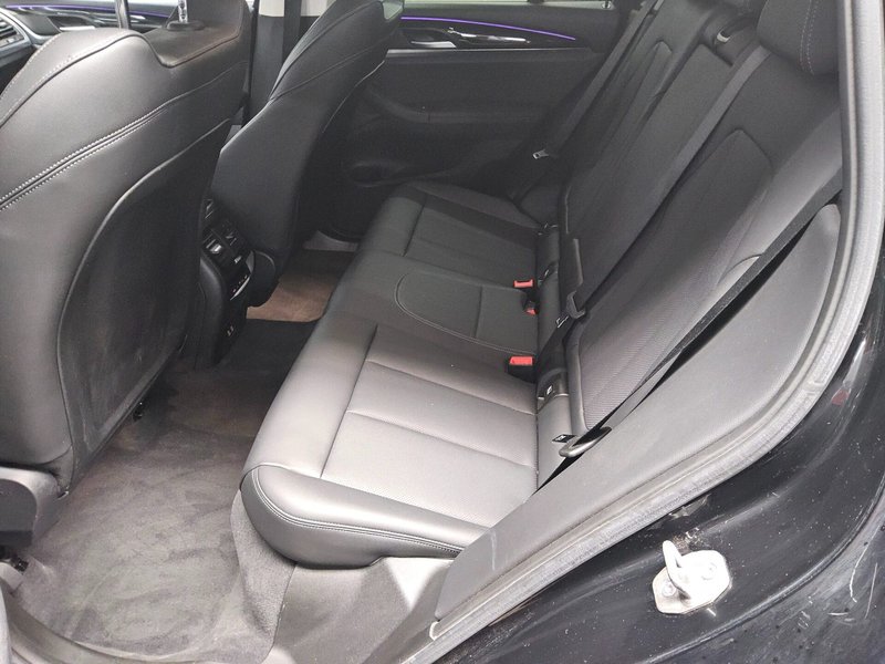 BMW X3 xDrive20d automatik xLine • Full LED • koža — 13