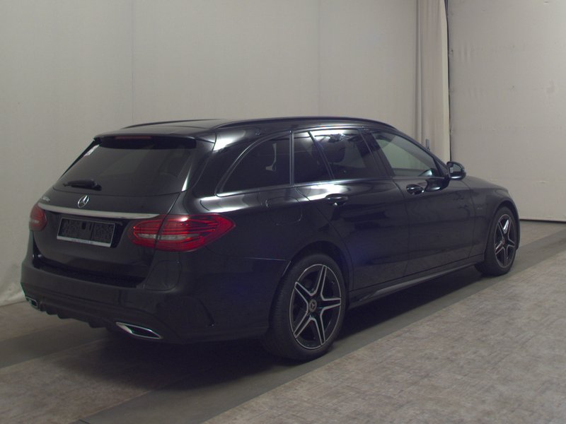 Mercedes-Benz C 300 de automatik AMG Line • 360° kamera • ACC — 4