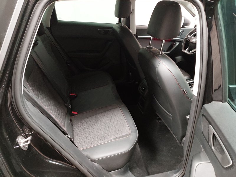 SEAT Ateca 2.0 TDI automatik FR-Line • Full LED • digitalni instrumenti — 12