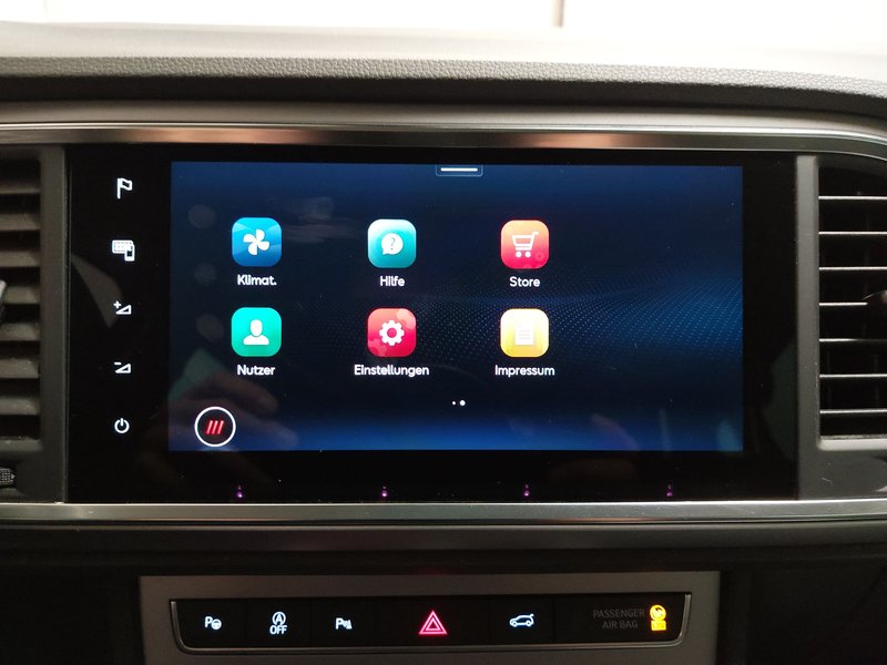 SEAT Ateca 2.0 TDI automatik FR-Line • Full LED • digitalni instrumenti — 20