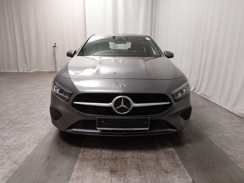 Mercedes-Benz A 180 d automatik Progressive • ACC • Full LED — 7