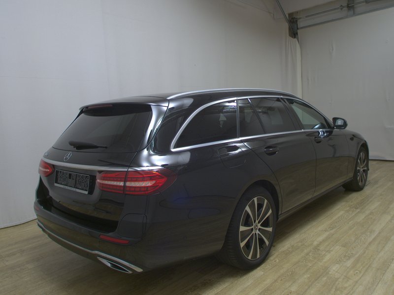 Mercedes-Benz E 300 e karavan automatik Avantgarde • ACC • LED — 4