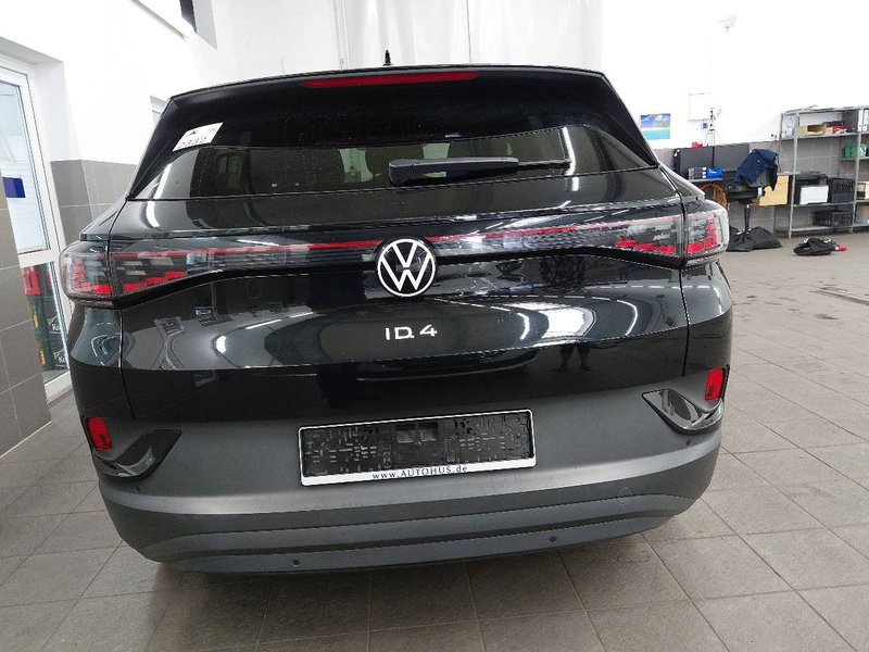 Volkswagen ID.4 Pro Performance • ACC • Full LED — 17