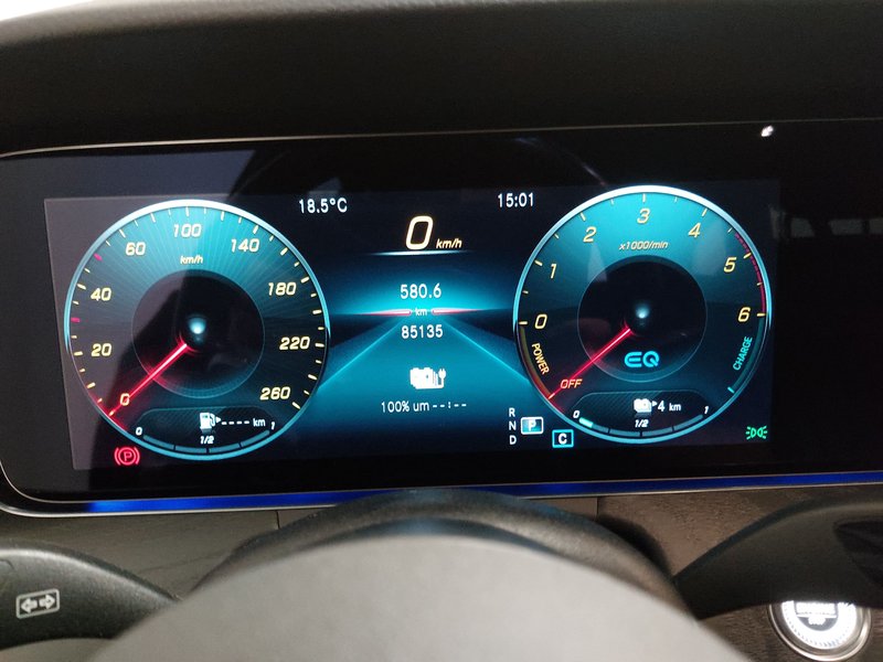 Mercedes-Benz E 300 de karavan AMG Line automatik • ACC • AHK — 23
