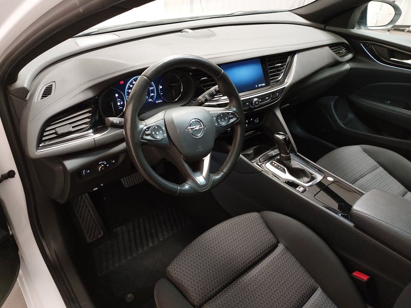 Opel Insignia ST 1.5 D Business Edition automatik • LED • navigacija — 6
